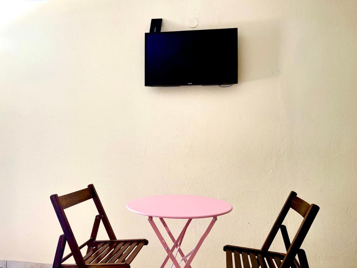 Apartment Legacy Lux By The Airport & Beach